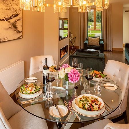 The Johnstown Estate Lodges Enfield Esterno foto